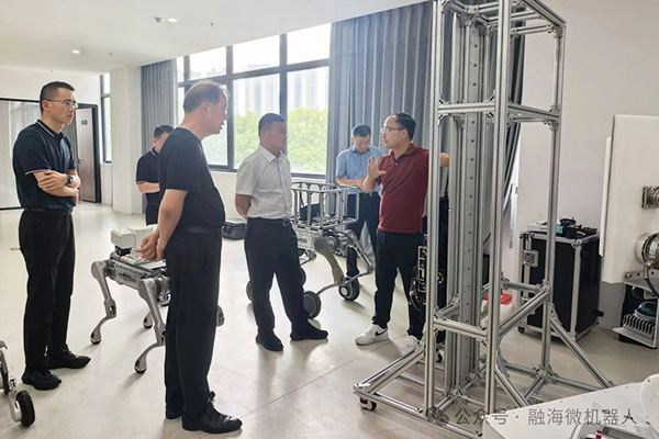 融海微机器人技术获肯定 吴江区委副书记一行莅临指导促发展 融海微机器人技术获肯定 吴江区委副书记一行莅临指导促发展